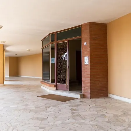 Eleganza Con Piscina A 700m Dal Mare